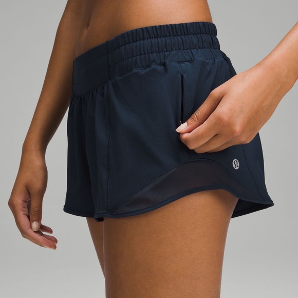 Lululemon Hotty Hot II Low-Rise Lined Short 2.5” Size 8 Reg True Navy Blue NWOT - Picture 10 of 14